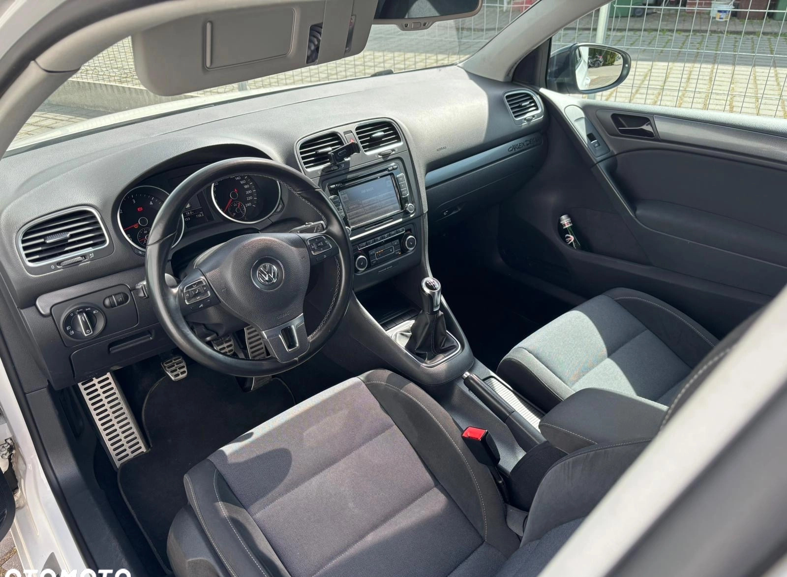 Volkswagen Golf cena 30000 przebieg: 327000, rok produkcji 2011 z Ełk małe 154